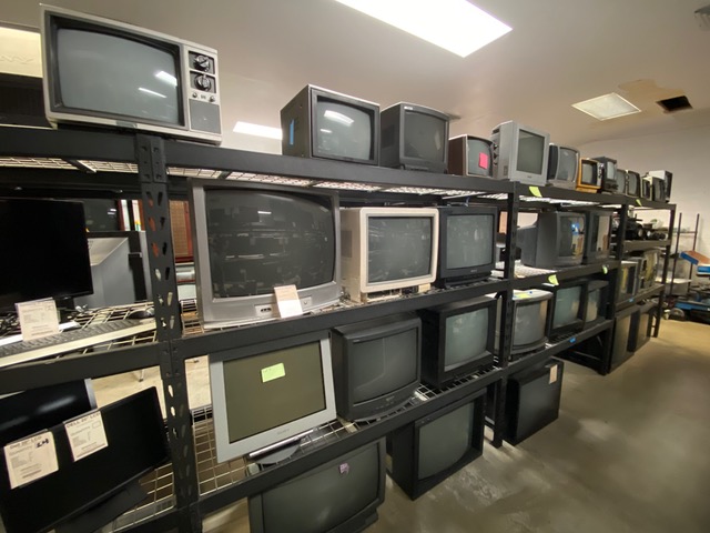 Equipamiento de Robert Chartier / 24frame: Monitores CRT