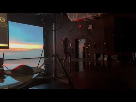 Vue latérale du décor LED pendant le tournage du clip.