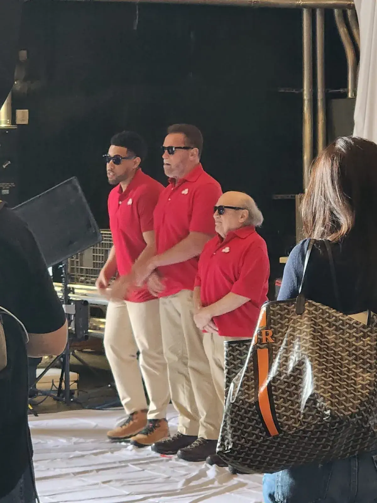 Arnold Schwarzenegger et Danny DeVito pendant la production de la publicité.