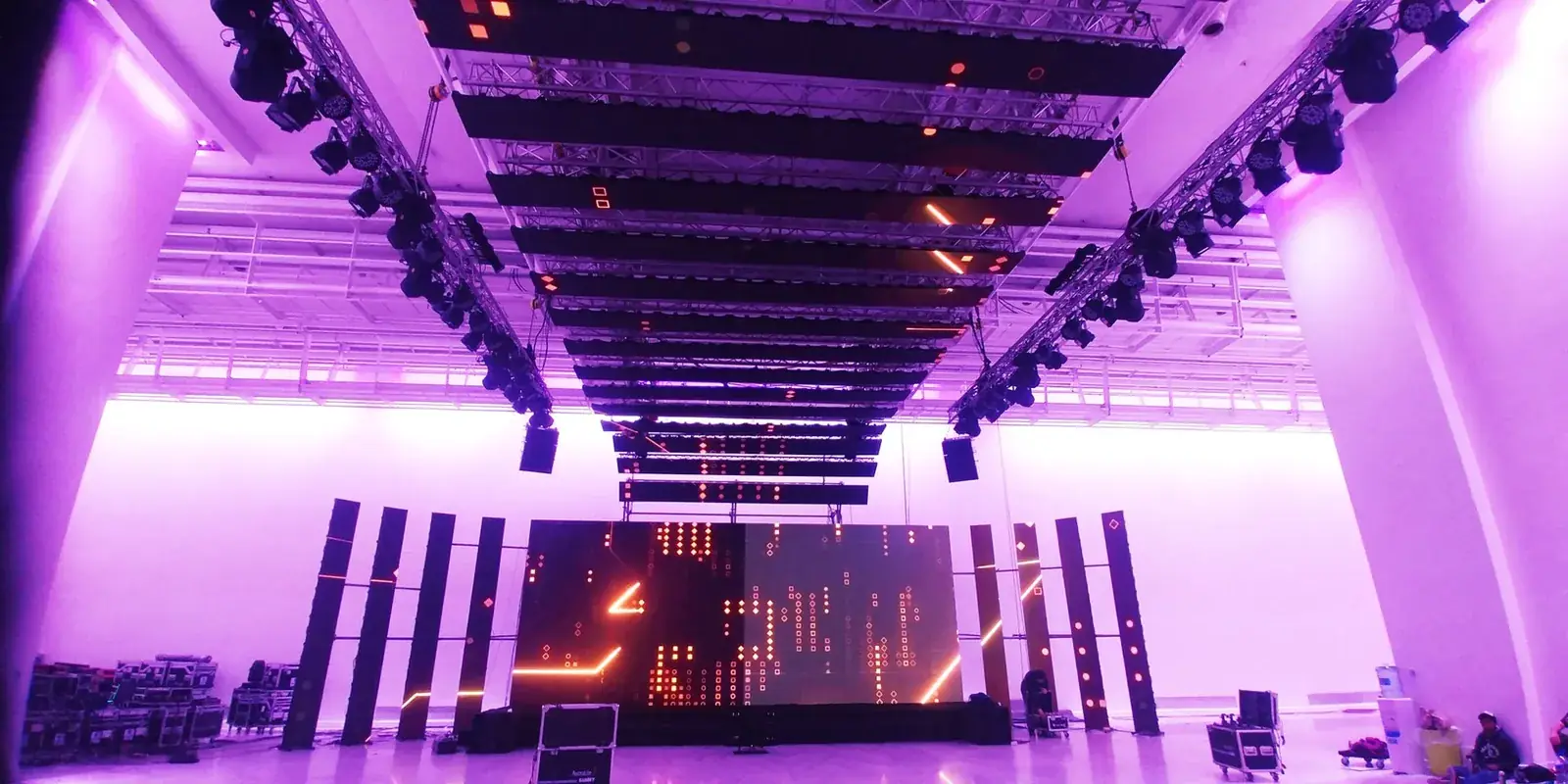 Structure en treillis utilisée pour une production audiovisuelle